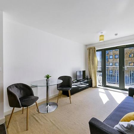 Ferienwohnung Luxe 1 Bed Flat 5 Mins To Stratford - Free Parking London Exterior foto