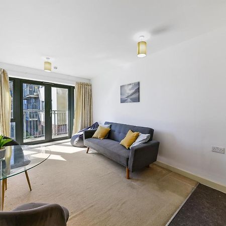 Ferienwohnung Luxe 1 Bed Flat 5 Mins To Stratford - Free Parking London Exterior foto