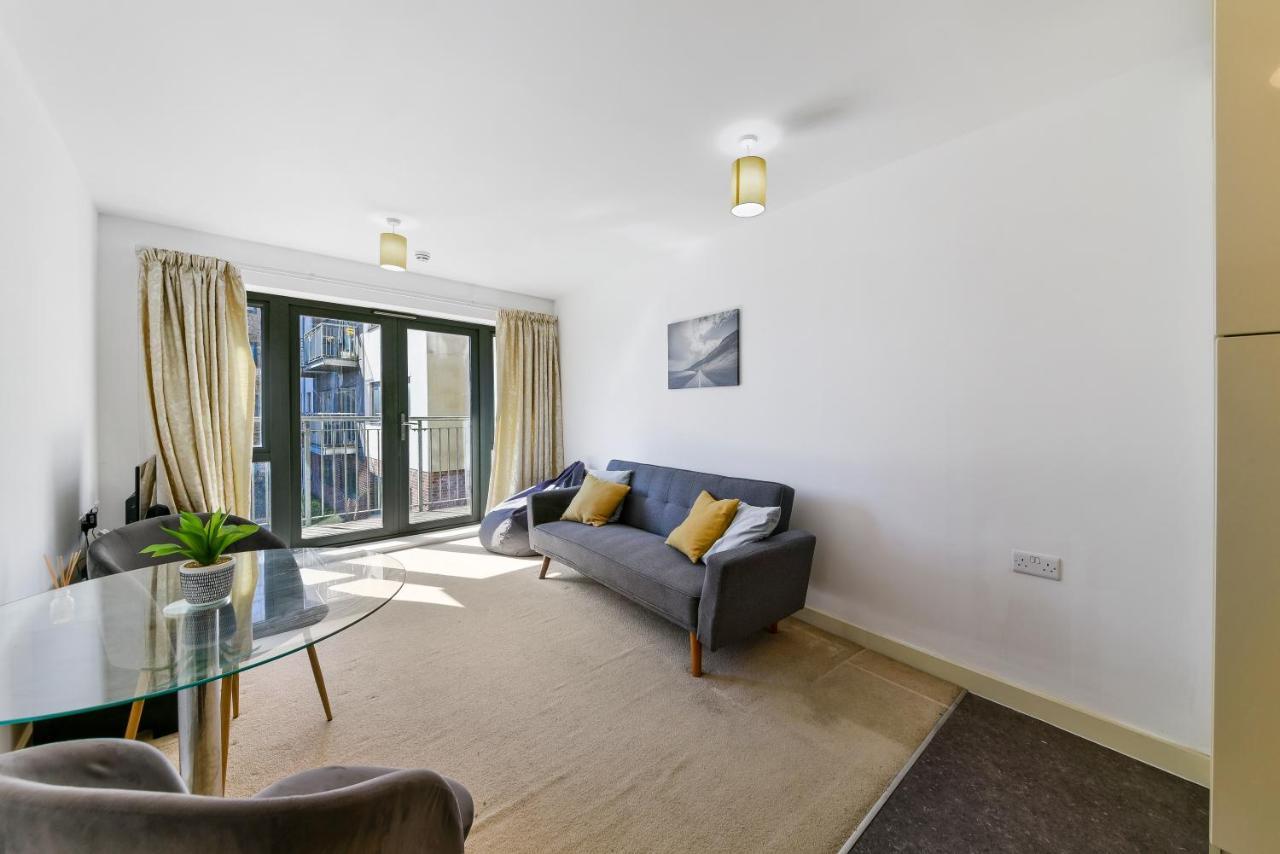 Ferienwohnung Luxe 1 Bed Flat 5 Mins To Stratford - Free Parking London Exterior foto